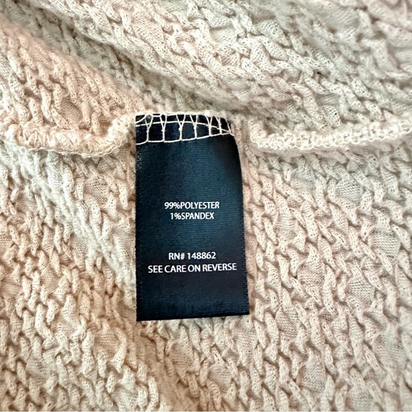 Torrid Textured Crepe Short Sleeve Jersey Crew Neck Tee Shirt Beige Plus 2 2X - Picture 11 of 14